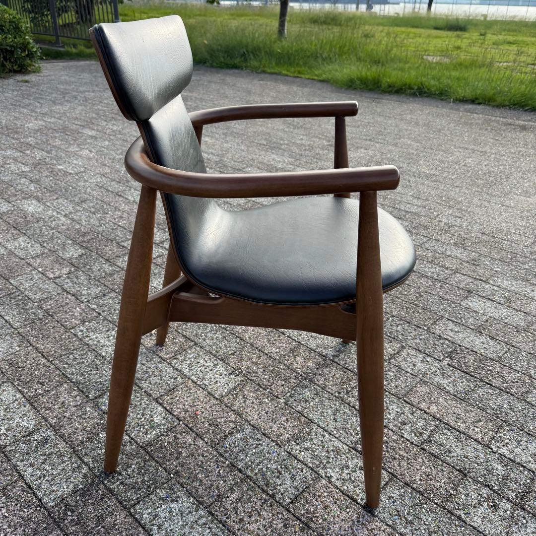 関家具　ダイニングチェア　アームチェア　肘掛け　DC Bordil ボーディル