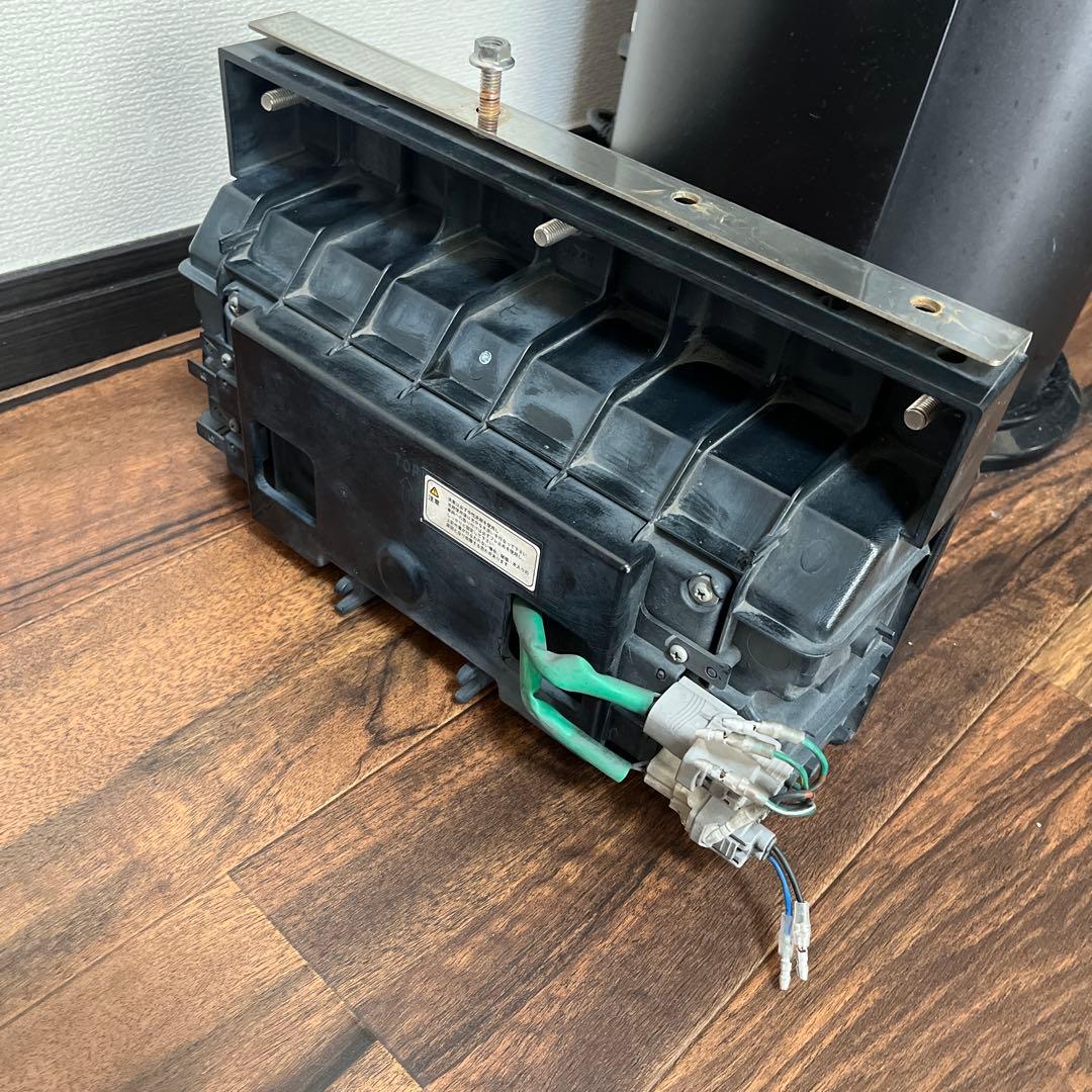 小糸LEDテールランプ レッド/クリア　2連