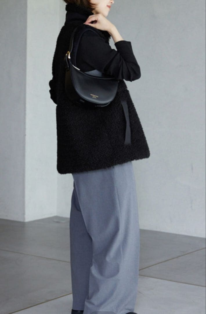 SLOBE ブラック フリース ベスト