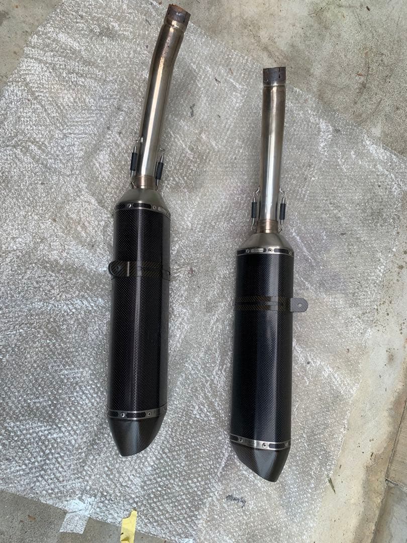 gsx1300r AKRAPOVIC カーボンファイバー マフラーセット