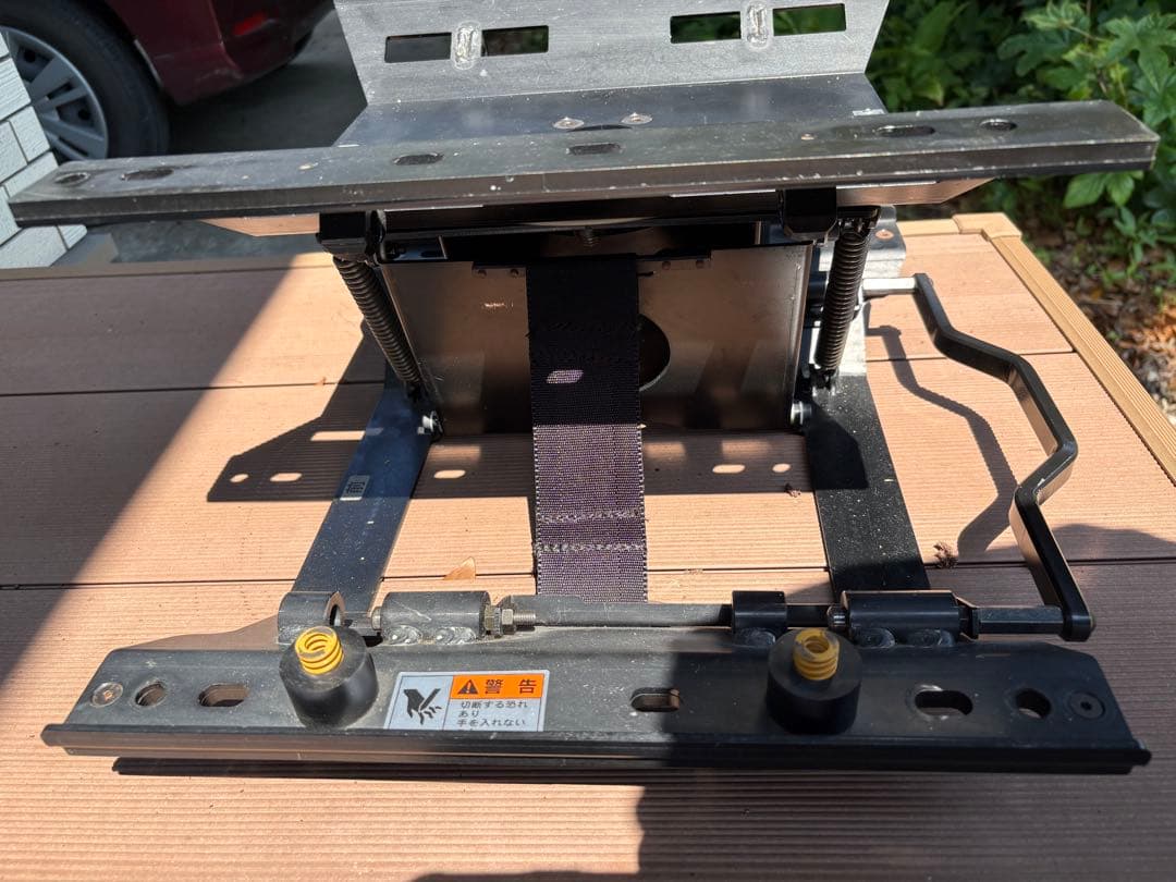 値下げ。ハイエース　スイベルシート　助手席側