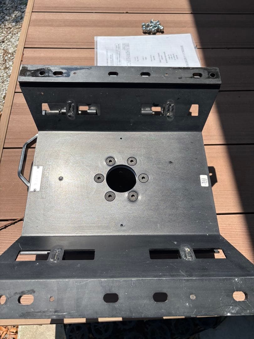 値下げ。ハイエース　スイベルシート　助手席側