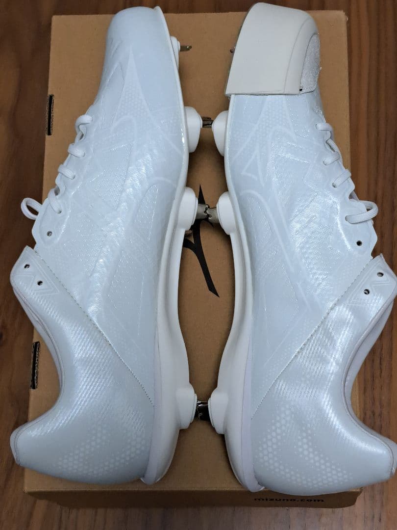 Mizuno　スパイク　ライトレボエリート2　27.0