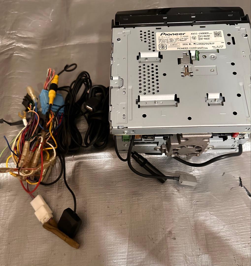 カーナビ Carrozzeria Pioneer AVIC-ZH0009 2013