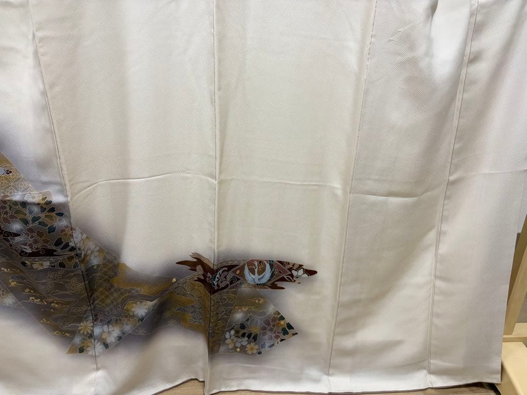 A 鳳凰に唐草唐花模様 白 金彩 正絹 袷 訪問着 着物 K33