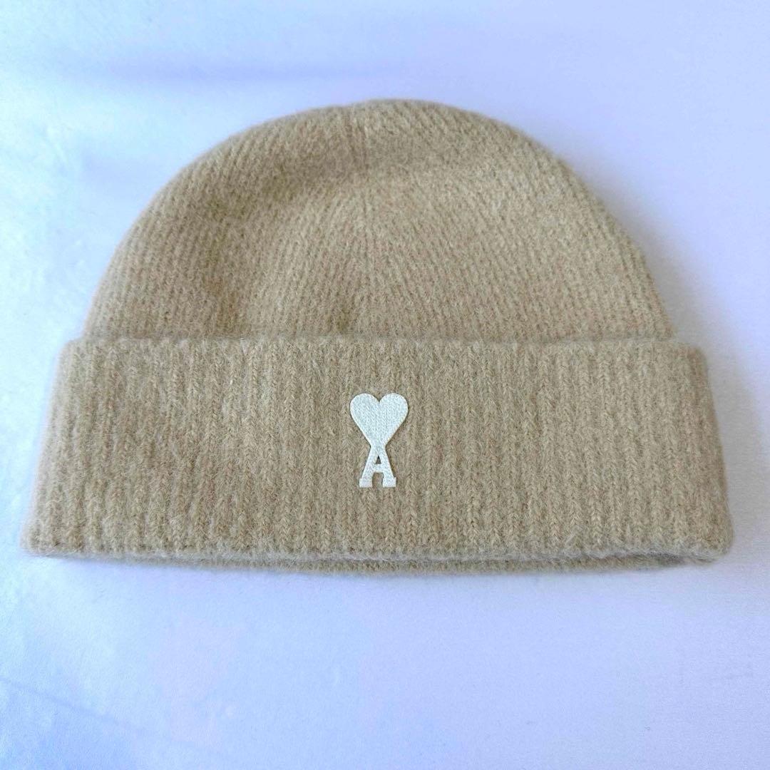 ami ハートロゴ付きニット帽