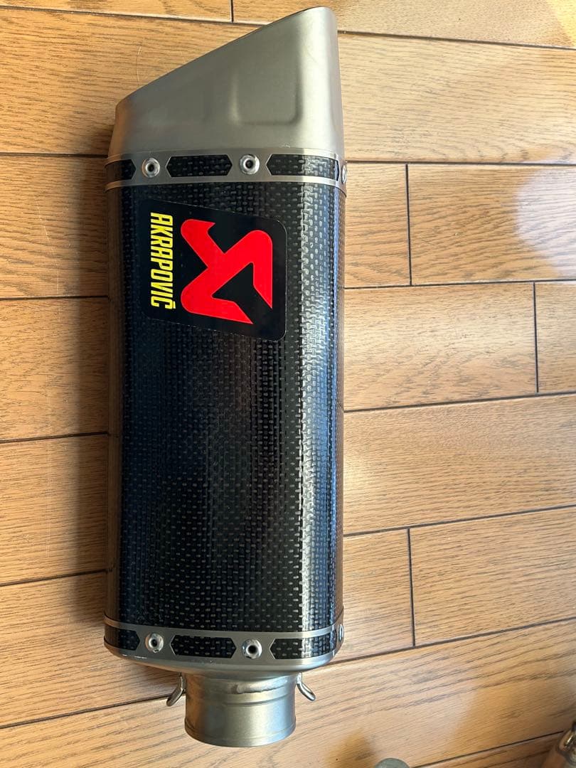 Akrapovic フルエキ