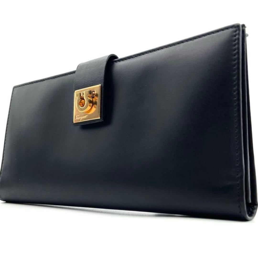 未使用級● フェラガモ 長財布 二つ折り ガンチーニ 金具 ブラック レザー