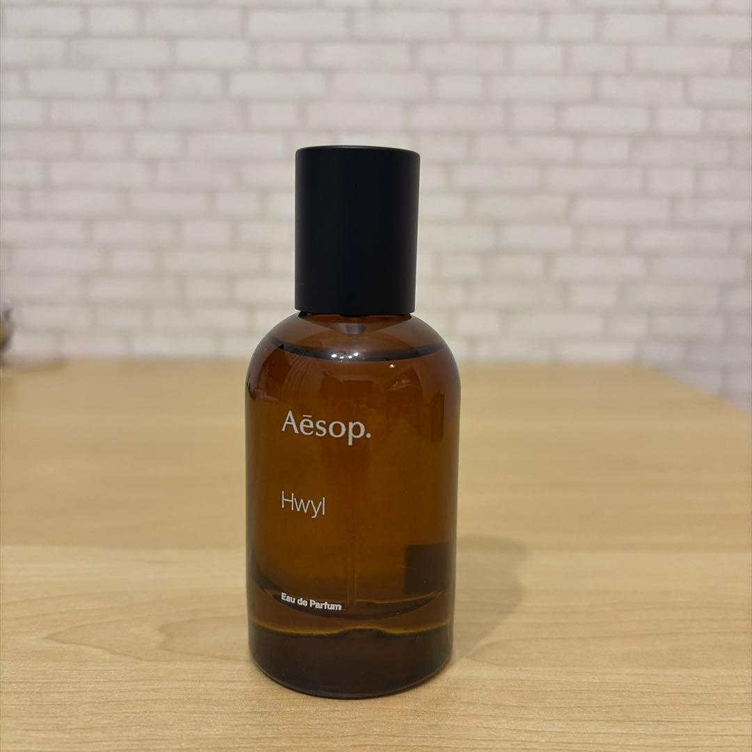 Aesop Hwyl イソップ ヒュイル 香水 50ml