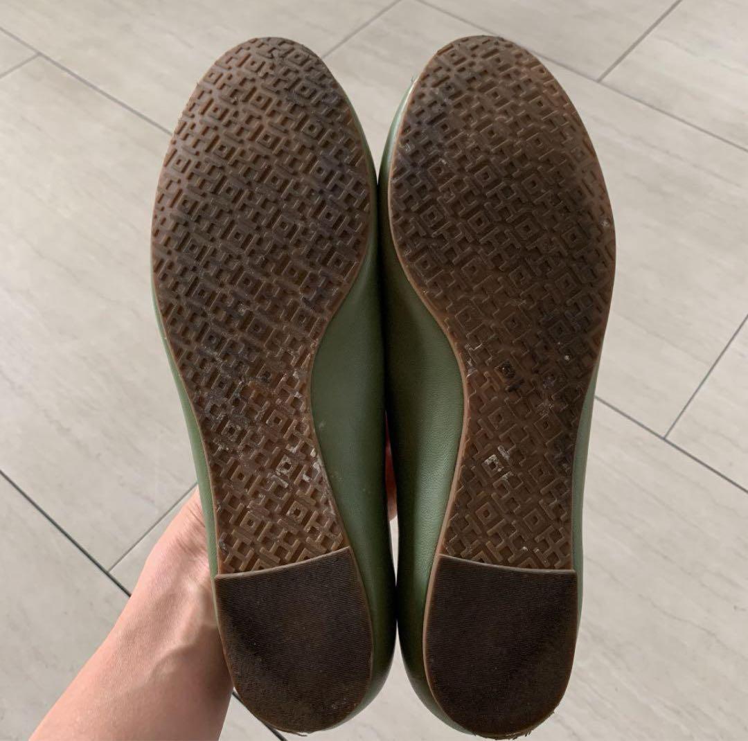 トリーバーチ　シューズ　25 グリーン レザー