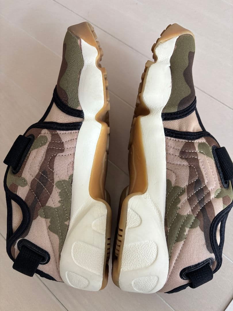 NIKE ナイキ AIR RIFT エアリフト 足袋 サンダル カモフラ