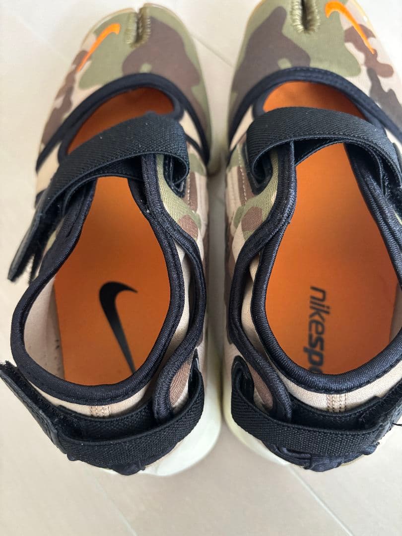 NIKE ナイキ AIR RIFT エアリフト 足袋 サンダル カモフラ