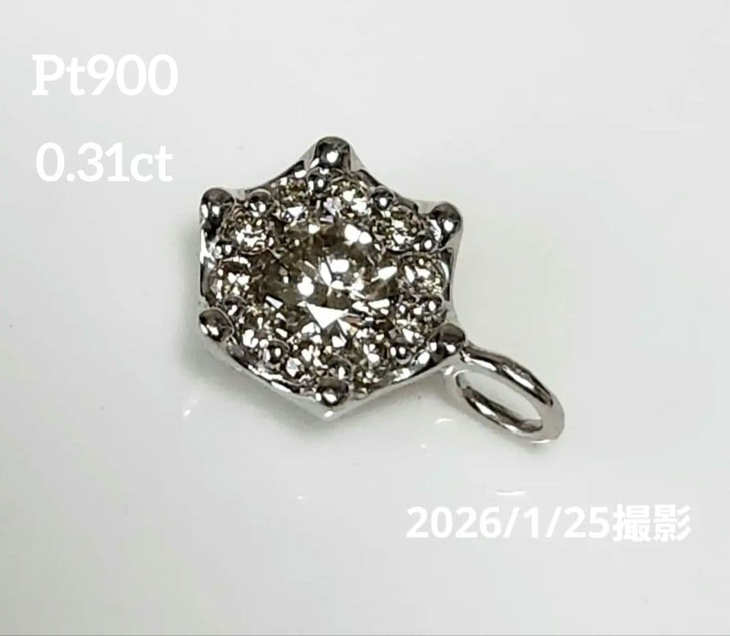 プラチナネックレス　Pt900　ネックレストップ　ダイヤモンド　0.31ct ✨