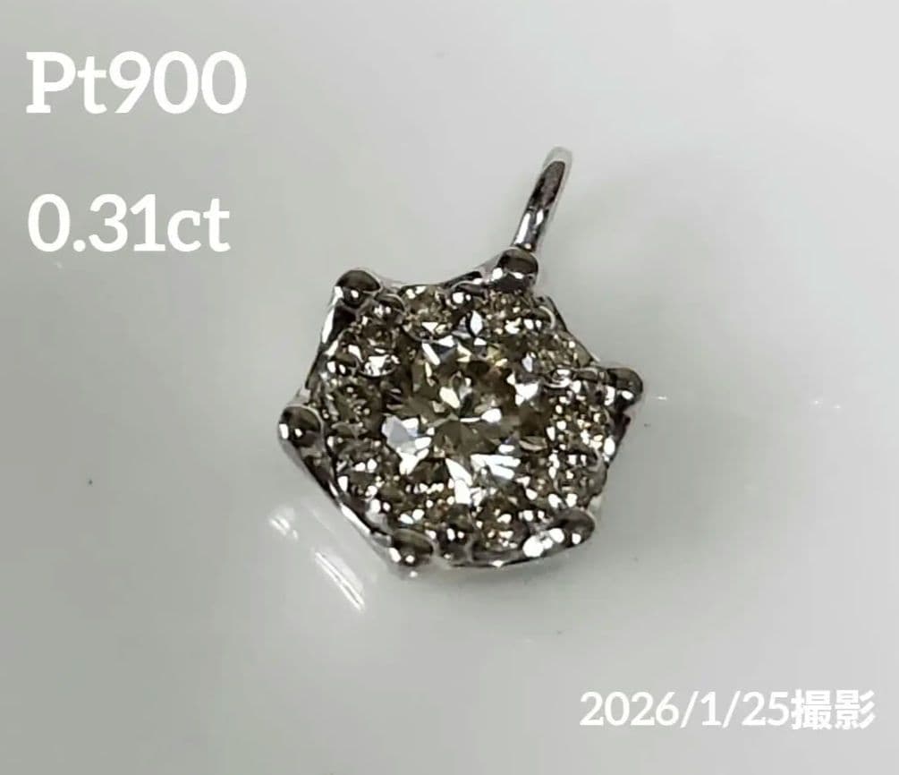 プラチナネックレス　Pt900　ネックレストップ　ダイヤモンド　0.31ct ✨