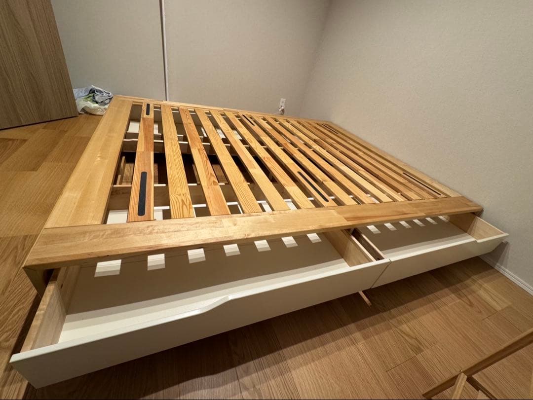 IKEA MANDAL ベッドフレーム 160x200cm 引き出し付き