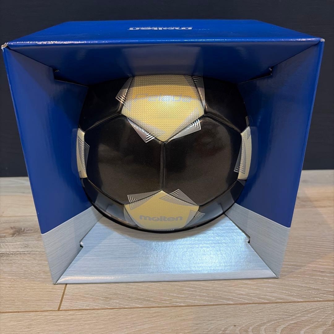 本日限定価格！【新品】モルテン 限定ペレーダ4900 4号 ゴールドエディション