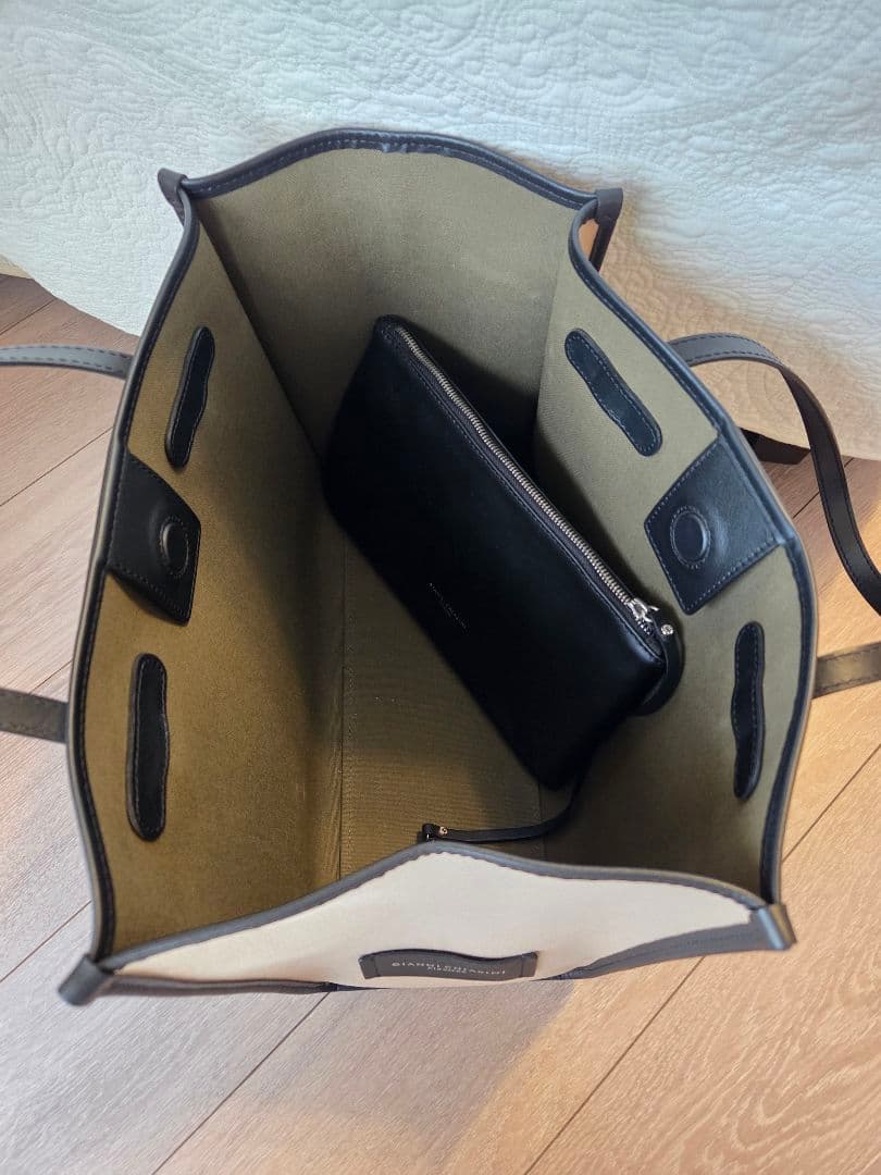 【美品】★GIANNI CHIARINI★ マルチェッラトートバッグ M