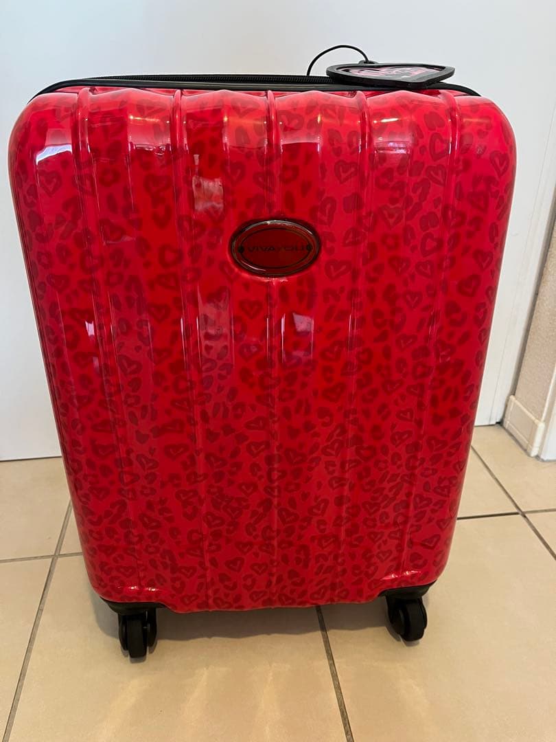 ハート模様 ピンクキャリーケース
