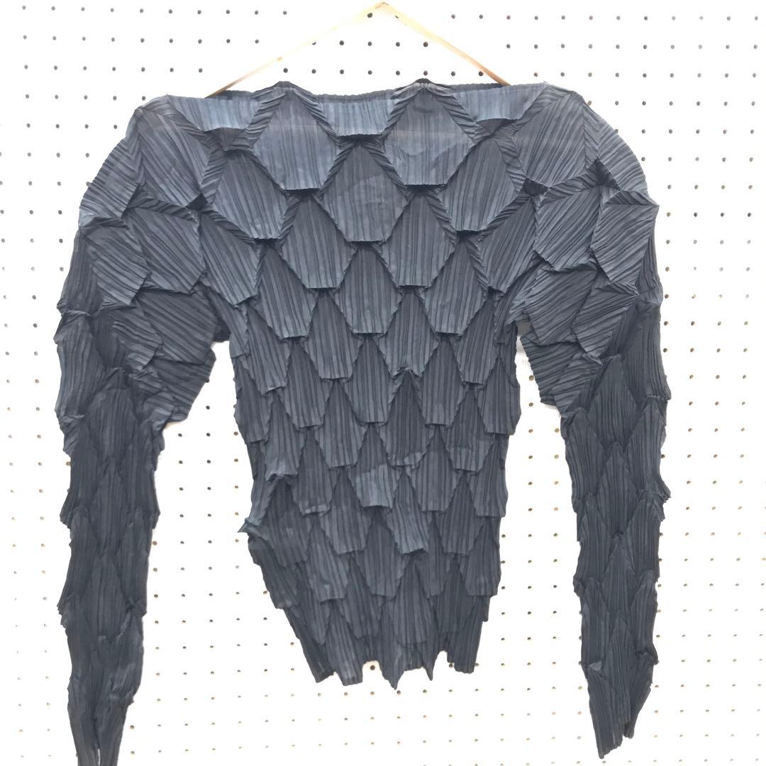 ドメスティック アーカイブ ISSEY MIYAKE デザインプリーツトップス