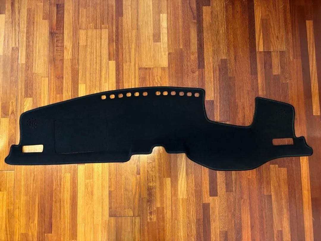 ハリアー　80系　サンランド　ダッシュボードマット