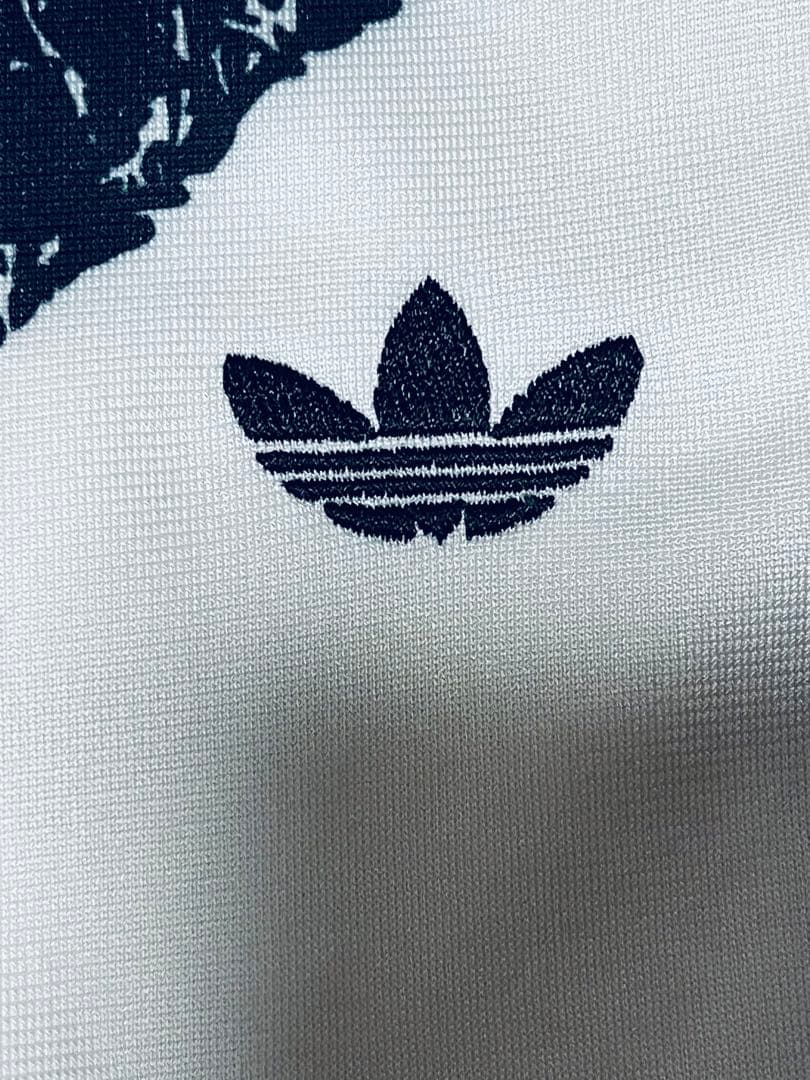 トレ刺繍ロゴ ハート トラック【美品】アディダス　ジャージ　黒　ブラック　L