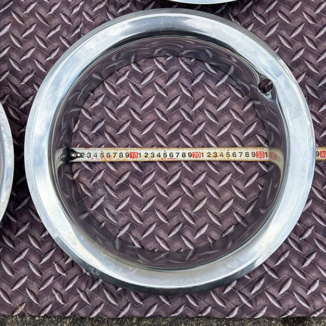 85elco様トリムリング　15インチ　メーカー不明