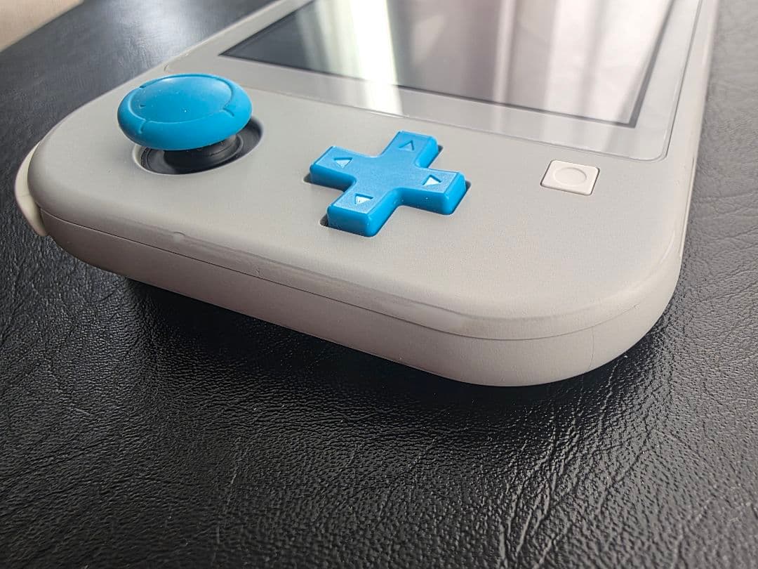 Nintendo Switch Lite ポケモン限定デザイン　本体のみ