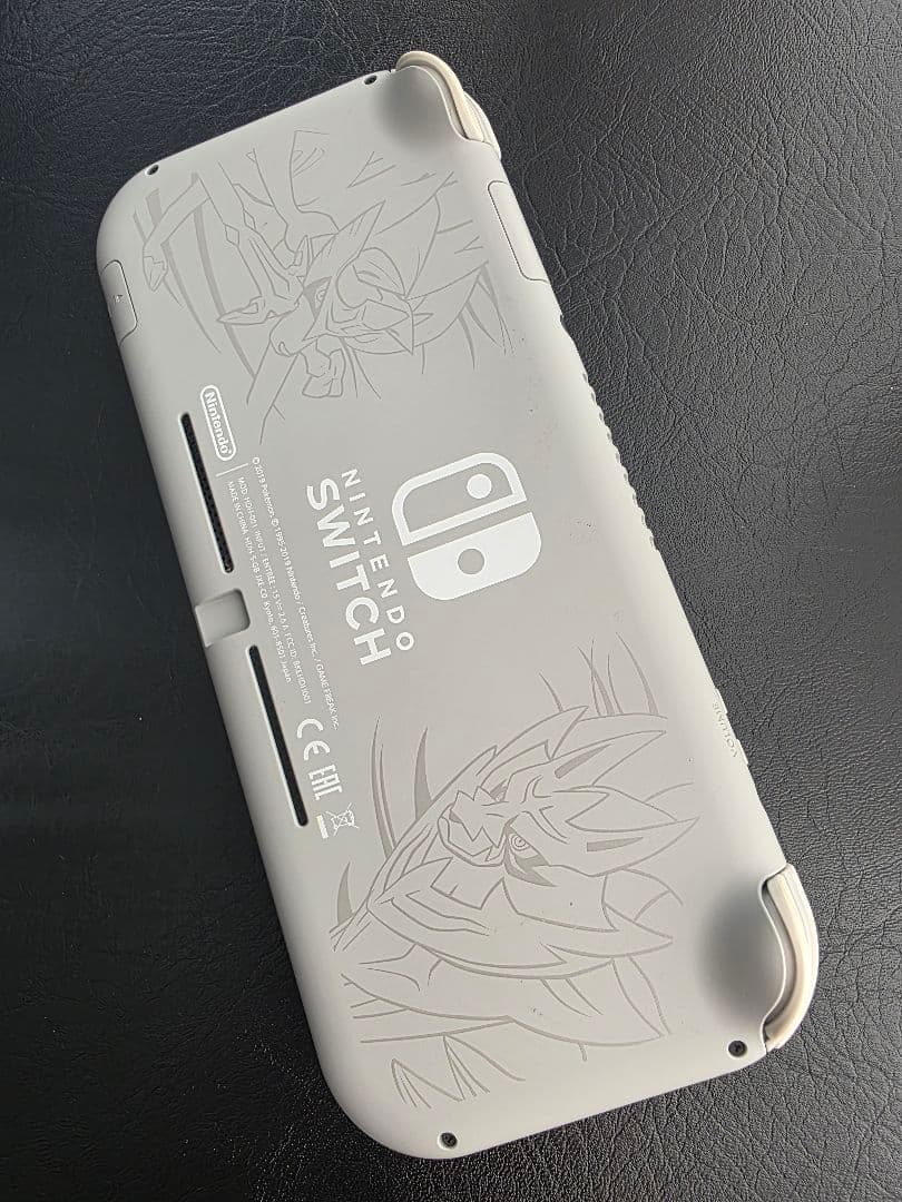 Nintendo Switch Lite ポケモン限定デザイン　本体のみ