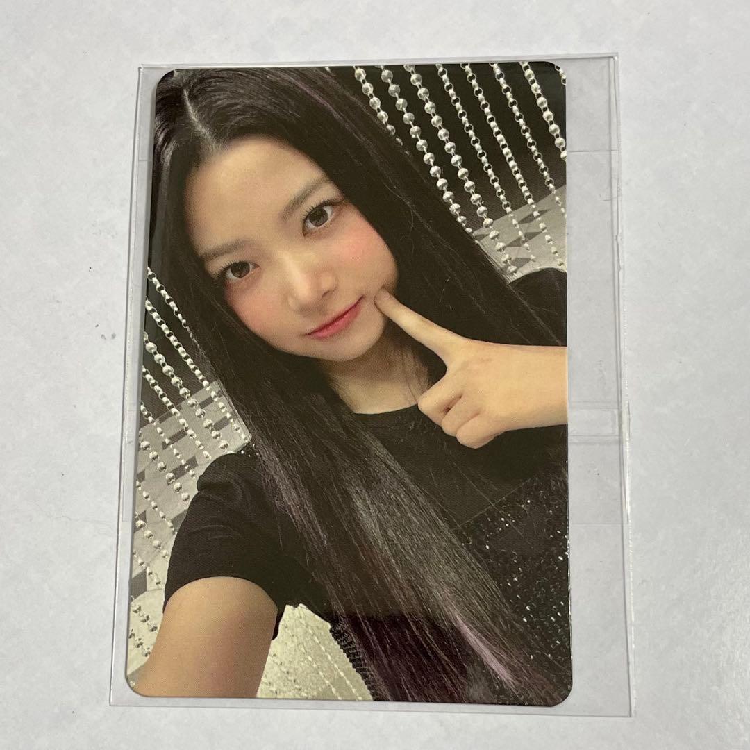 ウンチェ shopee 特典 トレカ fearless le sserafim