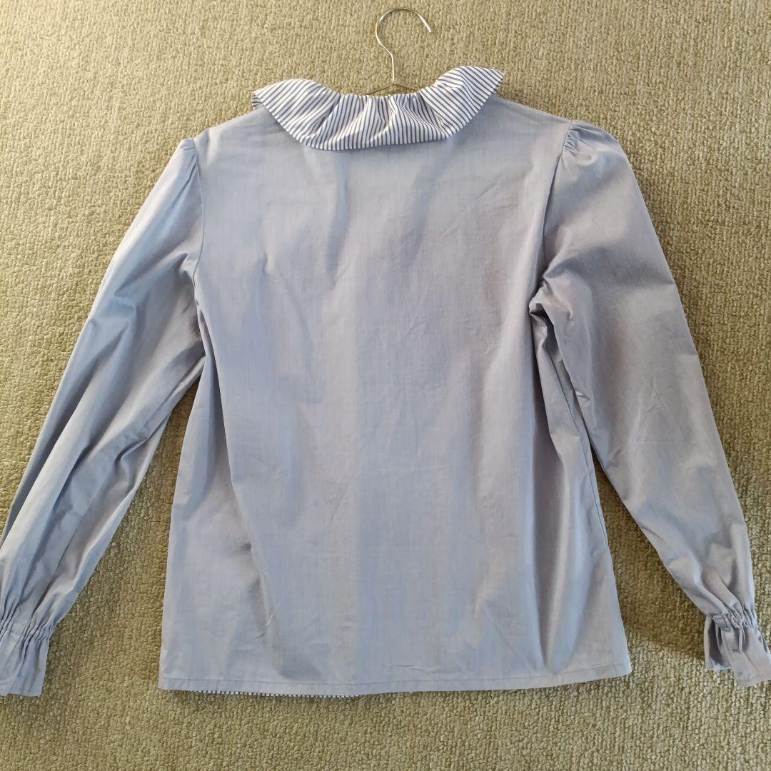 週末価格★美品‼️【familiar】 160 ストライプ襟付き長袖シャツ★