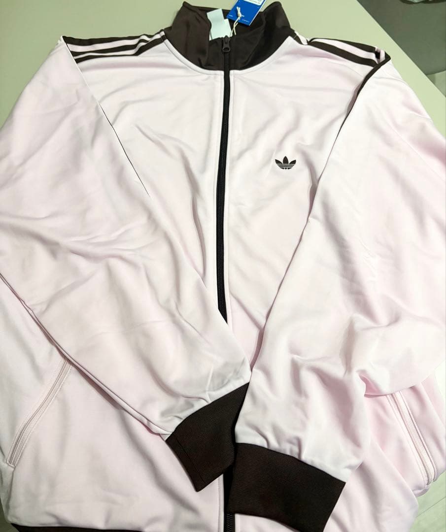 adidas トラックジャケット KC3334