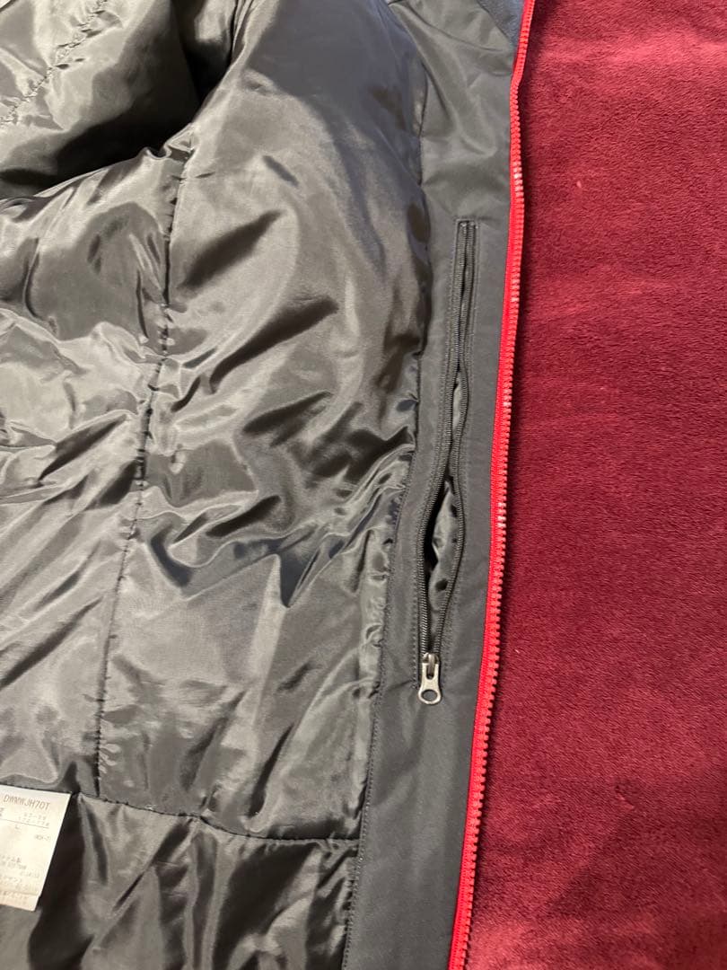 極美品　DESCENTE 2024年モデル メンズ　スキーウェア 上下セット L