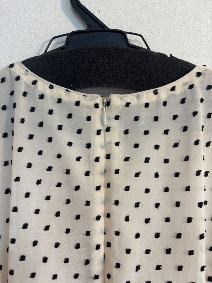 Acka ドットプリーツワンピース