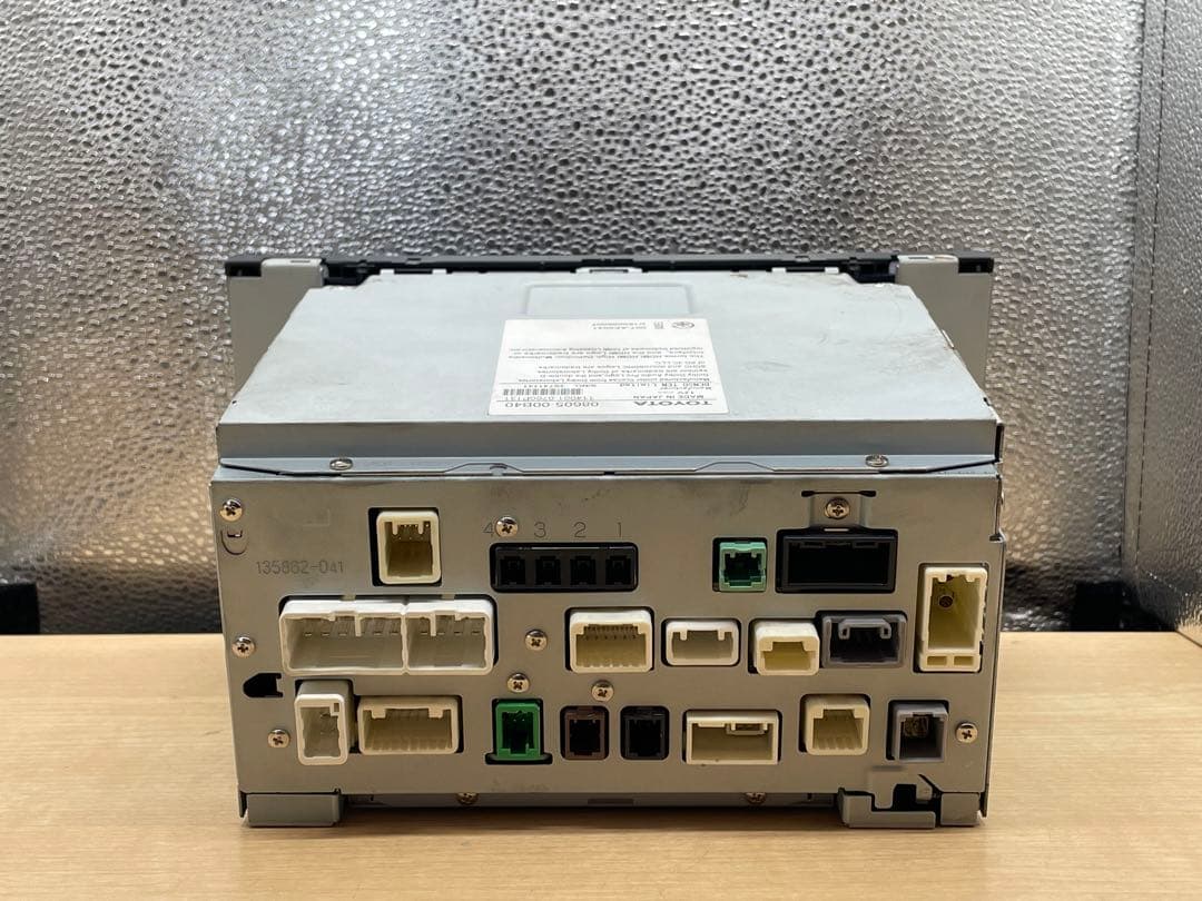 トヨタ 純正　メモリーナビNSZT-Y68T地図データ2018年チェック