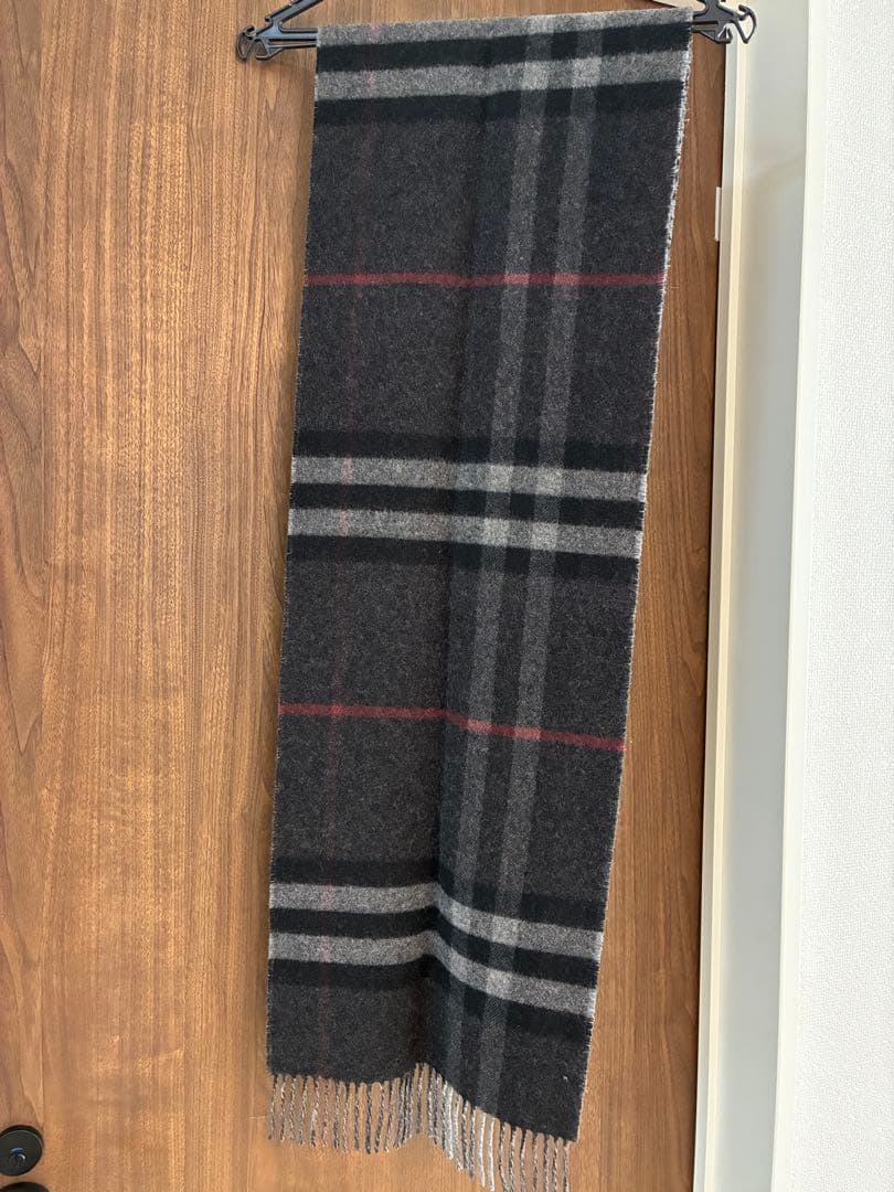 Burberry マフラー　モンタージュ