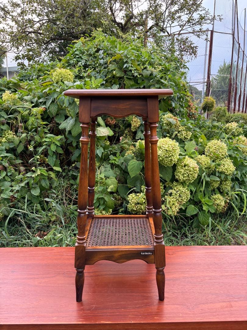 karimoku カリモク コロニアル　サイドテーブル　花台　フラワースタンド