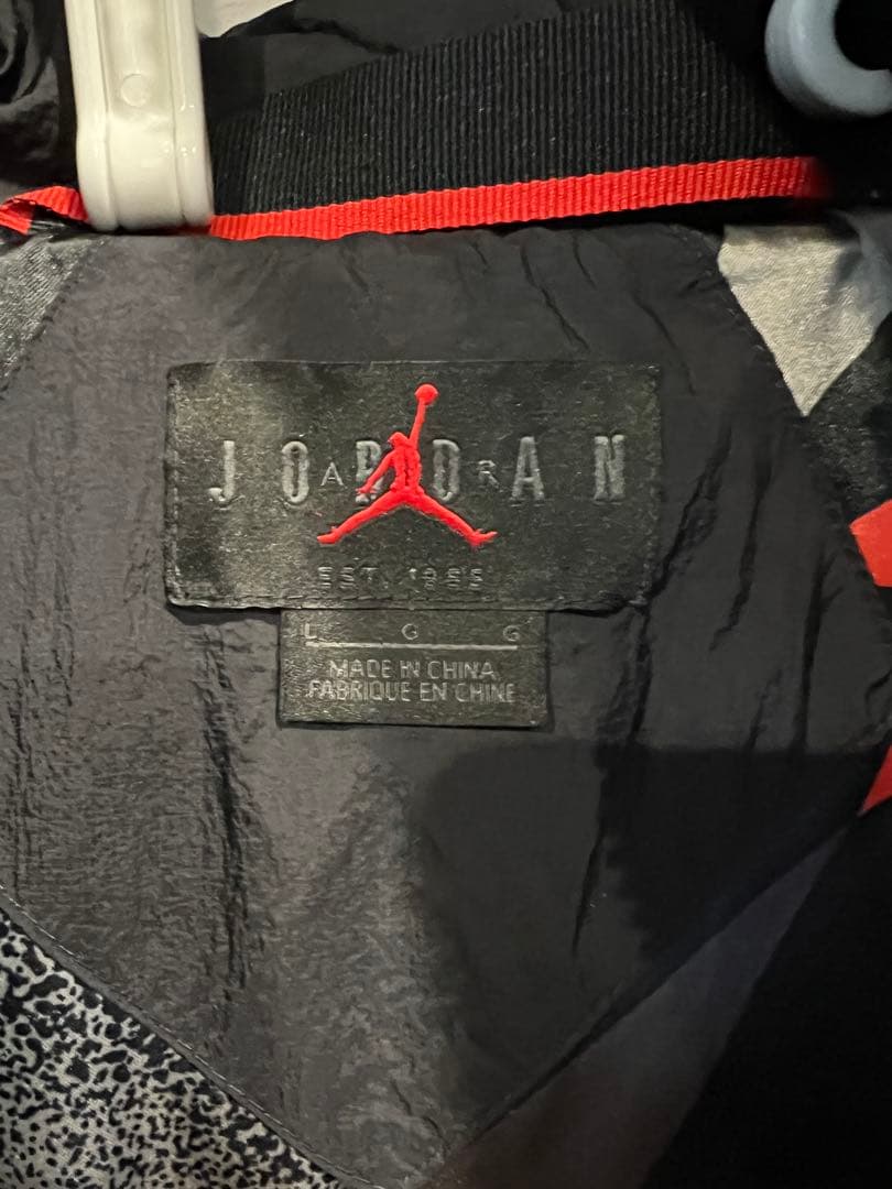 ナイキジョーダン×パリサンジェルマンダウンパーカー