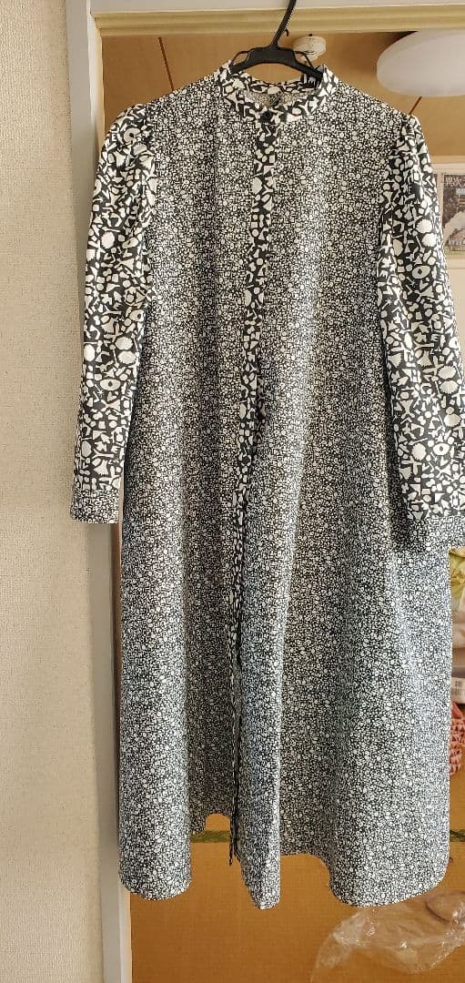 ヘラルボニー　シャツジャケット