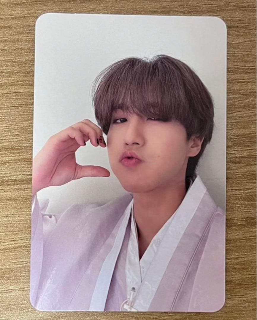 Stray Kids  スキズ  サノク  ハン　  トレカ