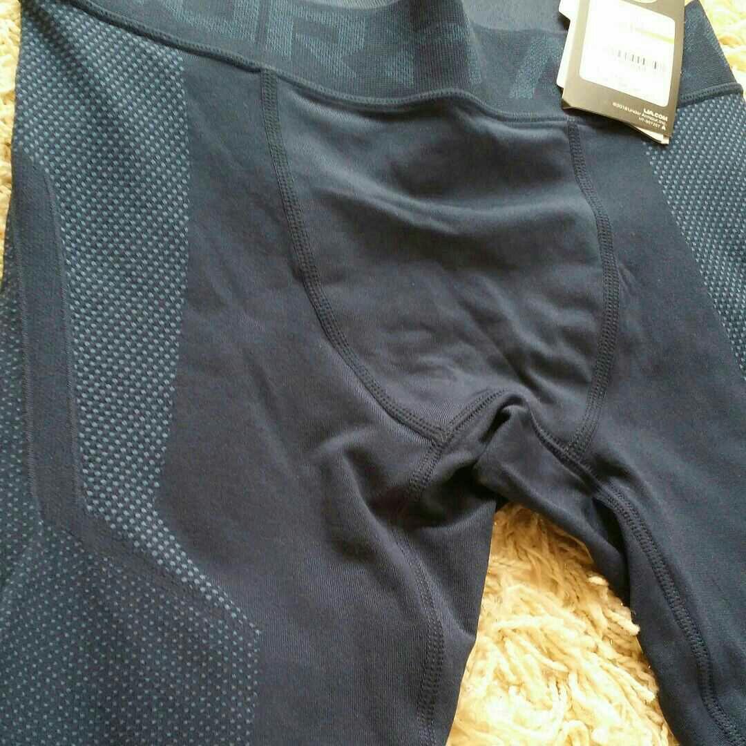 アンダーアーマーインナーシャツタイツセット