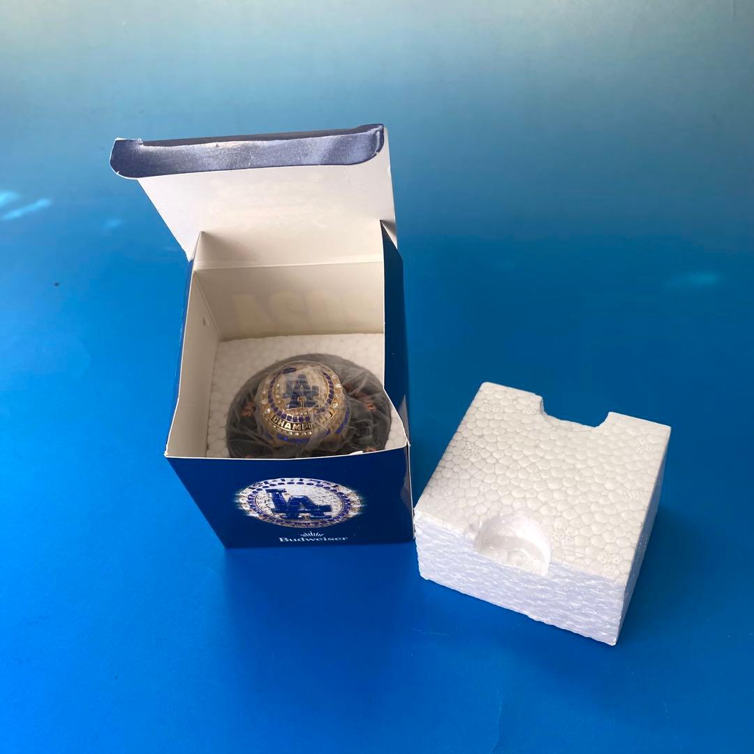 7/21限定球場配布　カーショウ ドジャース ワールドチャンピオンリング 22