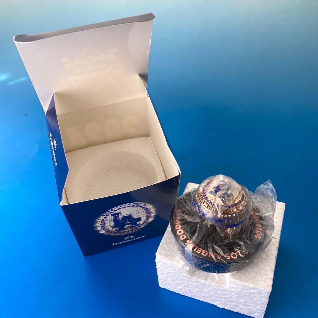 7/21限定球場配布　カーショウ ドジャース ワールドチャンピオンリング 22