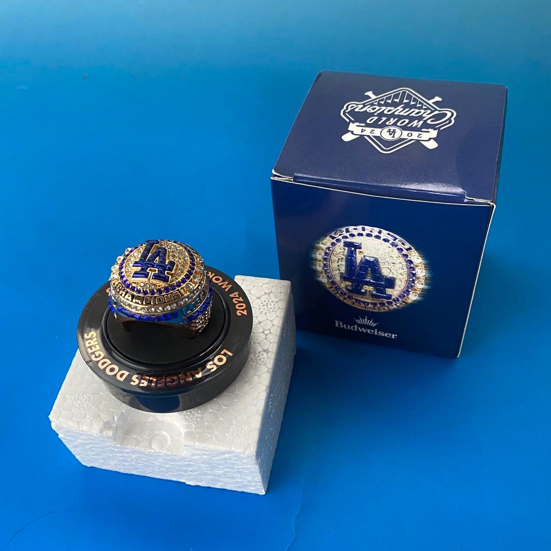 7/21限定球場配布　カーショウ ドジャース ワールドチャンピオンリング 22