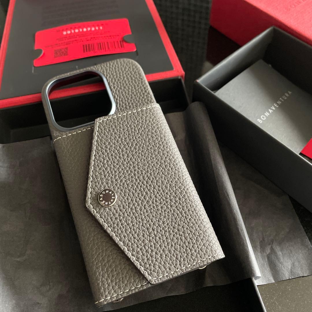 BOMAVENTURA iPhoneケース