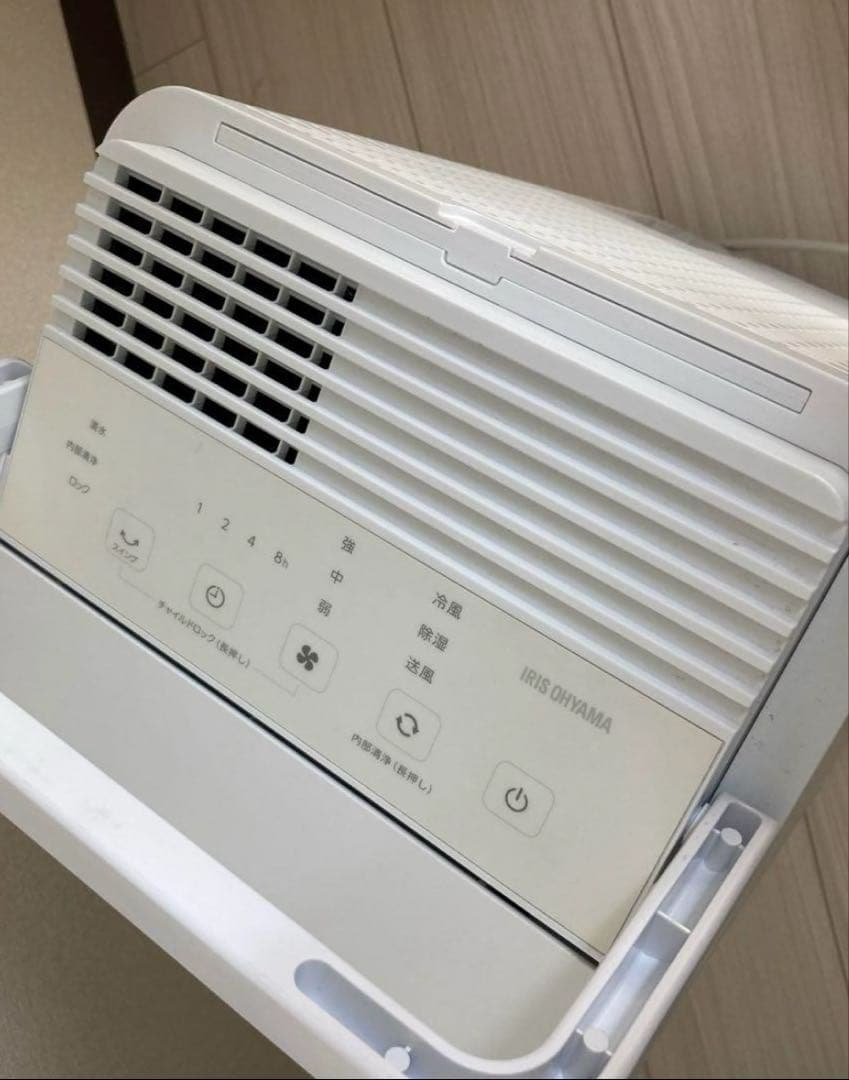 【美品】コンパクトクーラー　アイリスオーヤマ