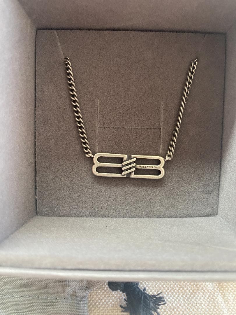 早い者勝ち！チェーンネックレス 新品同様