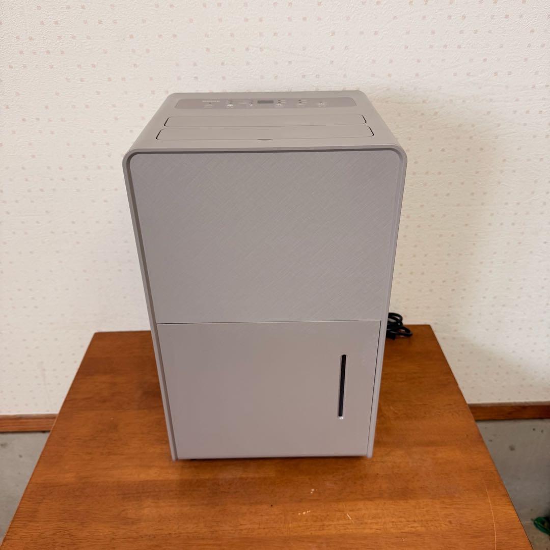 ● 美品 山善 YAMAZEN 除湿機 YKDC-H60(GG) 24年製