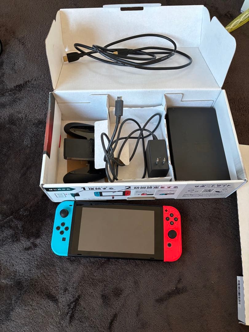 ぴ*様 Nintendo Switch ネオンブルー/ネオンレッド 本体