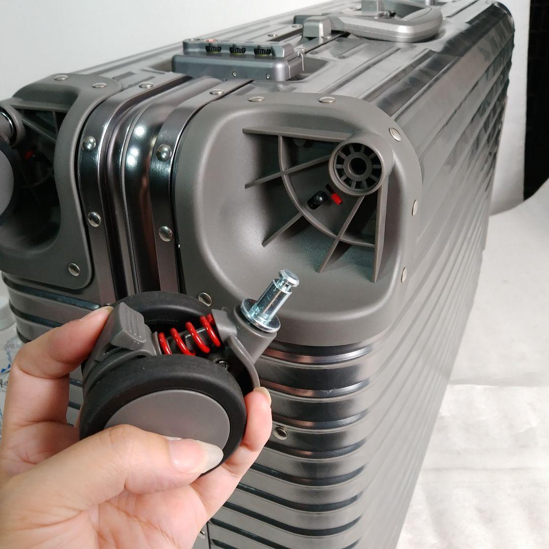 41　オールアルミ製　着脱式タイヤ　Mサイズ　サスペンション　ストッパー