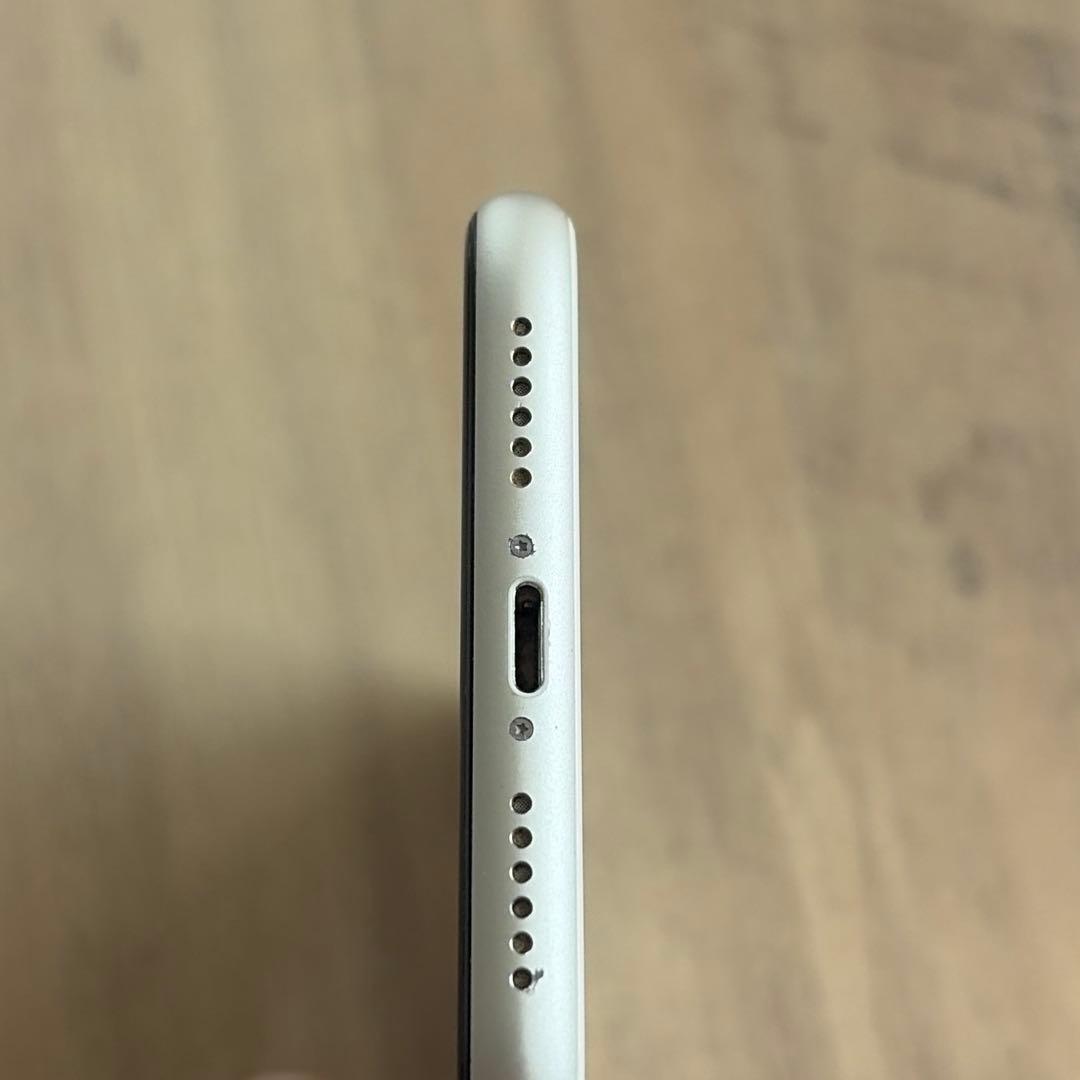 iPhone11 256GB 本体
